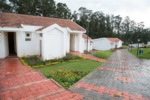 Deccan Plaza Hotel - Ooty Exterior photo